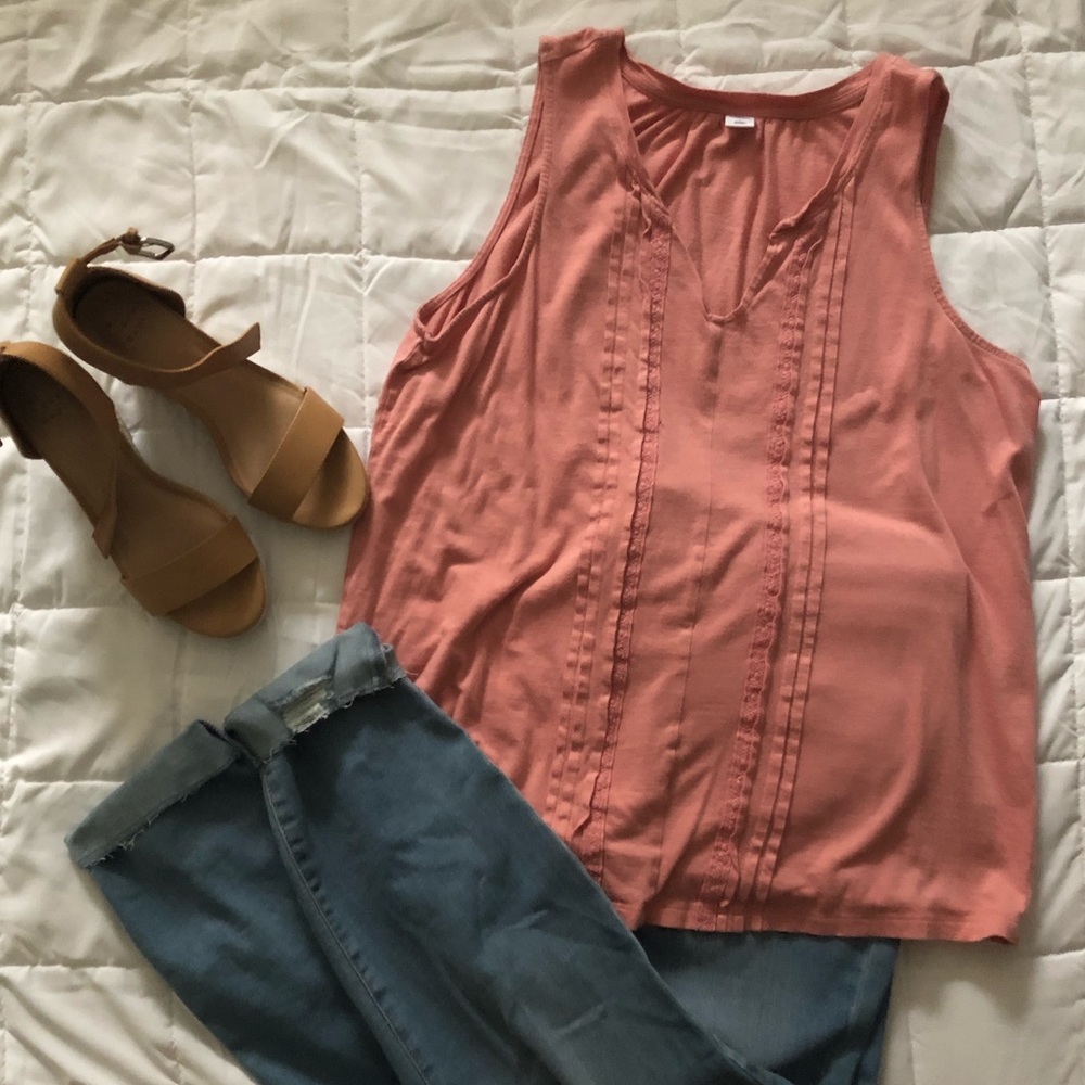 Old Navy Tank Top | Size L